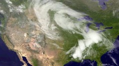 Satellite mage from the GOES-East satellite, a weather system by National Oceanic and Atmospheric Administration (NOAA), showing the continental United States.