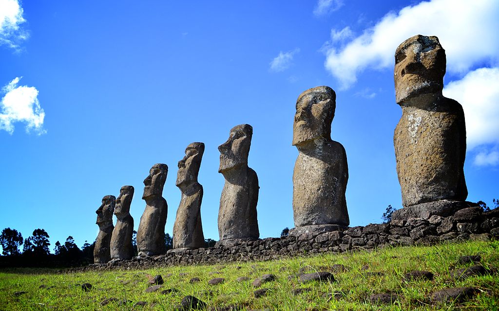 New Research Reveals the Life and Death on Easter Island | Science Times