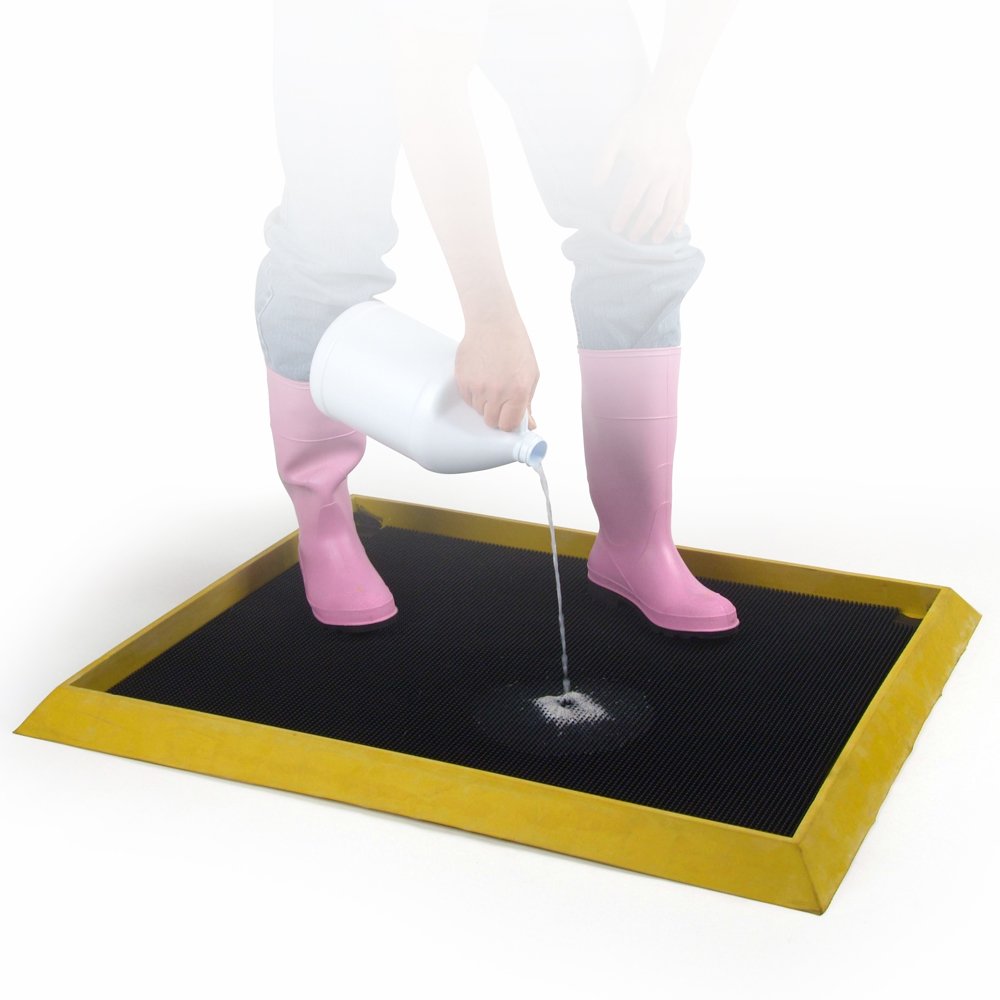 Wearwell Tall Sanitizing Footbath Floor Mat