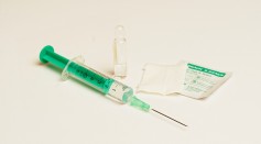 syringe and needle manufacture for coronavirus vaccine