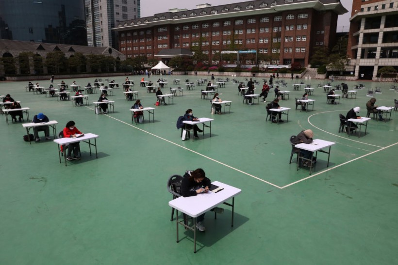 Science Times - South Korea Sets Best Example of Reopening Schools