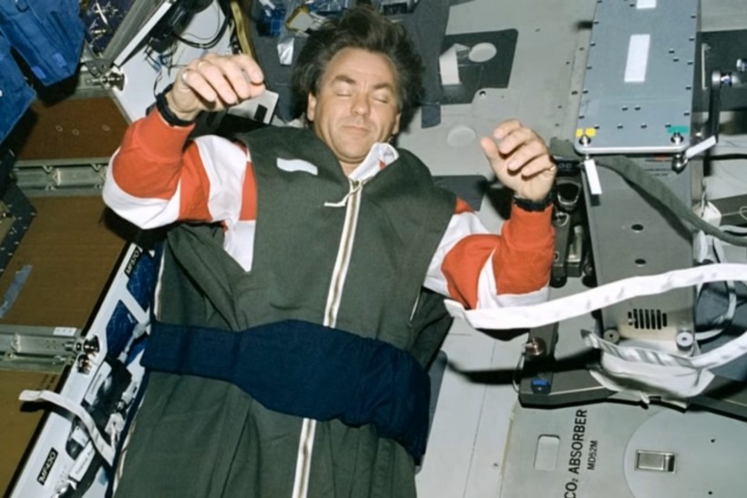 Sleeping in Space: Microgravity Changes the Sleep Structure of Astronauts in Space