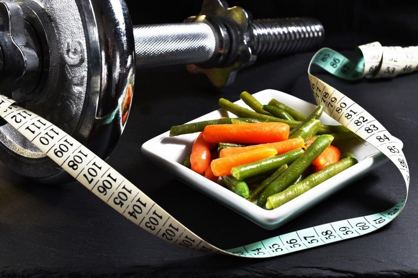 Weight Loss: Is Counting Calories Better Than Macronutrients?
