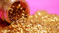 Glitters on Makeup and Dresses Are Damaging Freshwater Habitats
