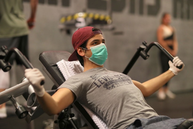 It May Feel Uncomfortable, but Wearing Mask During Exercise Should Not Damage Oxygen Intake, Experts Say