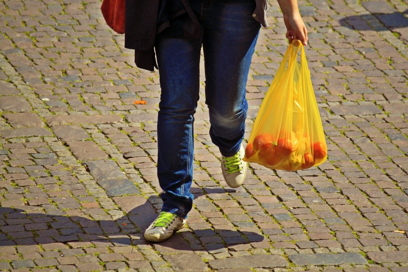 Science Times - Study Shows New Catalytic Approach That Turns Plastic Bags Into Adhesives