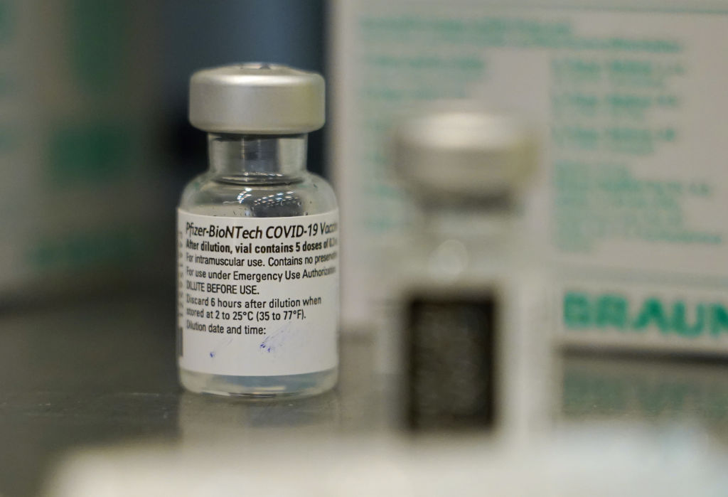 Experts say COVID-19 South African variants may not be vulnerable to vaccines