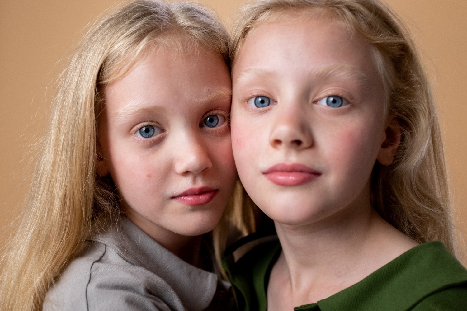 Identical Twins Don T Share The Same Dna All The Time Science Times