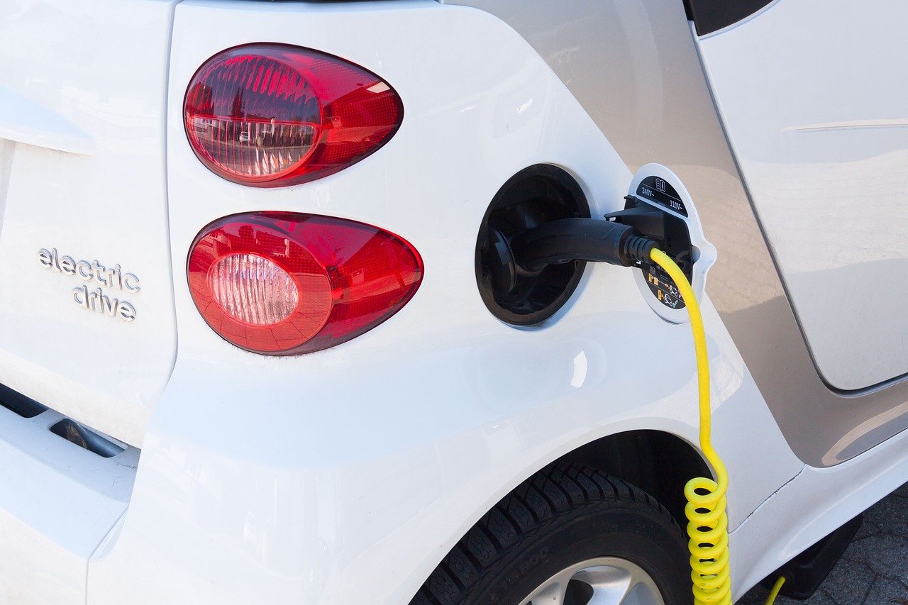 Top Things to Consider Before Buying an Electric Car Science Times