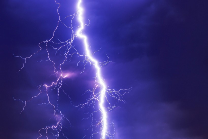 Science Times - Reason for Lightning’s Striking in Specific Places Revealed