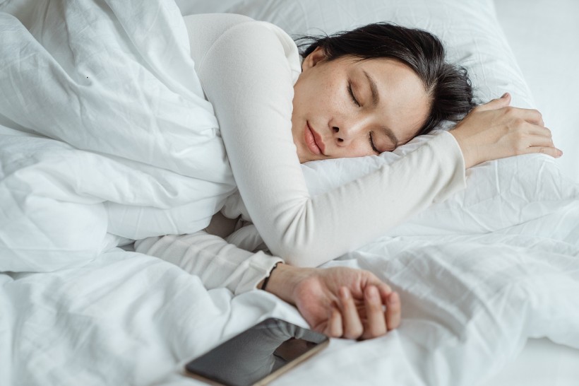 Science Times - What’s Causing the Loud Breathing When We’re Asleep? Here’s What Sleep Expert Says