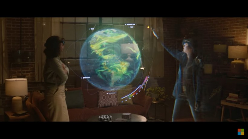  Hologram Meetings to Replace Video Calls? Microsoft Mesh May Make It Possible