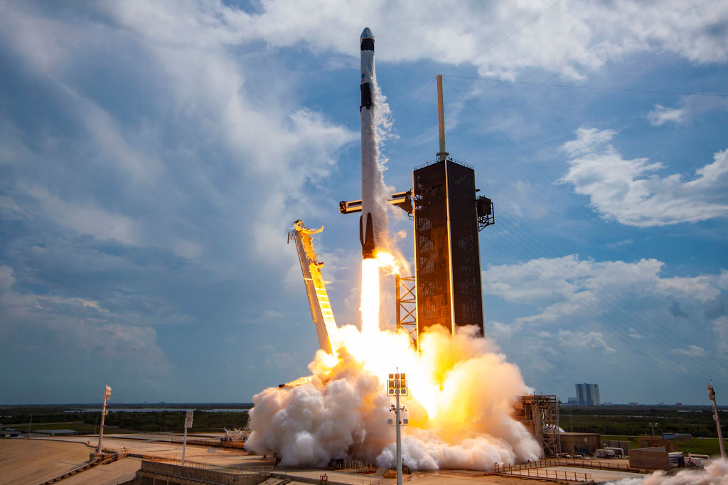 SpaceX’s AllCivilian Inspiration 4 Crew Prepares for September Lift