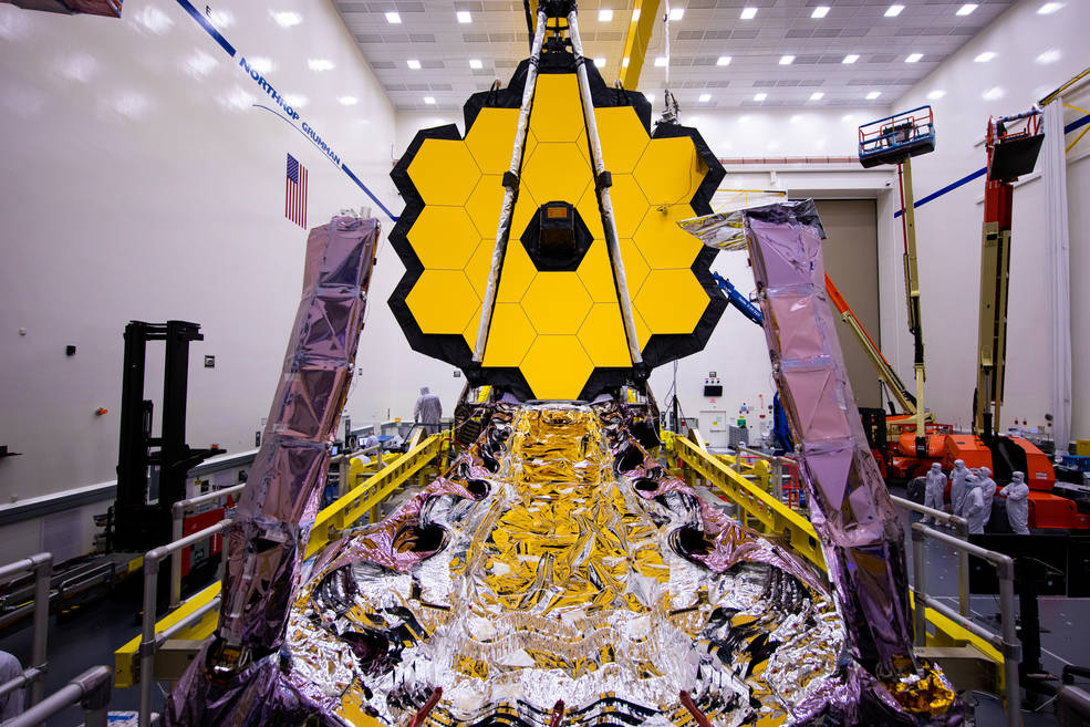 Nasa James Webb Space Telescope Finally Opens Its Golden Eye In Final