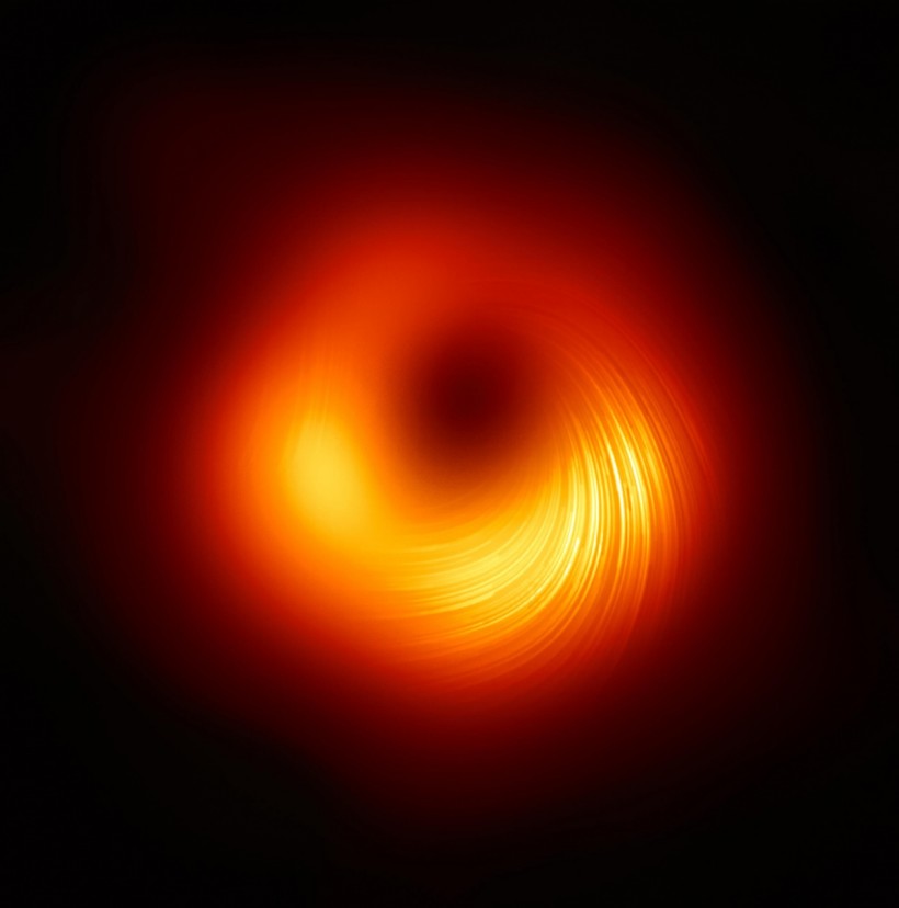  A view of the M87 supermassive black hole in polarised light.