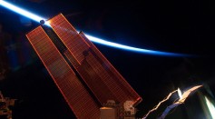 Science Times - Spacesuit Problems Solved: Spacewalking Astronauts Successfully Install, Unfurl New Solar Panels