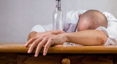 Hangover Cure: A Cheap Pill Found to Reduce Hangovers But Only on Women