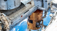 ISS-63 Japanese and Canadian space station components.jpg