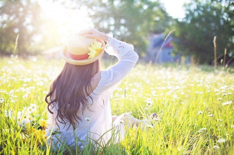 Science Times - Health Benefits of Spending More Time Outdoors; Research Reveals Daily Fix of Sunshine Enhances Mood, Sleep, Lowers Depression Risk