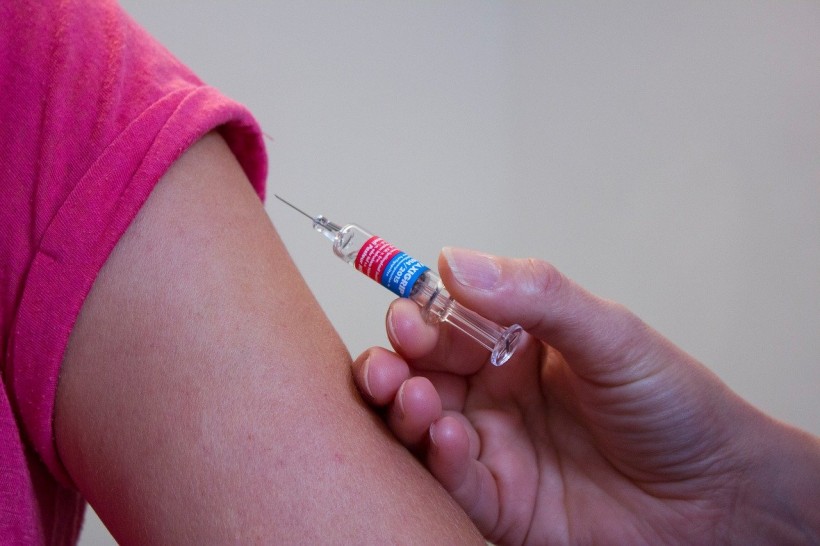  Is COVID-19 Vaccine for Kids Safe? Here's What Parents Should Know