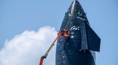 Starship SN20 getting a tile inspection (close-up) (51432107025)