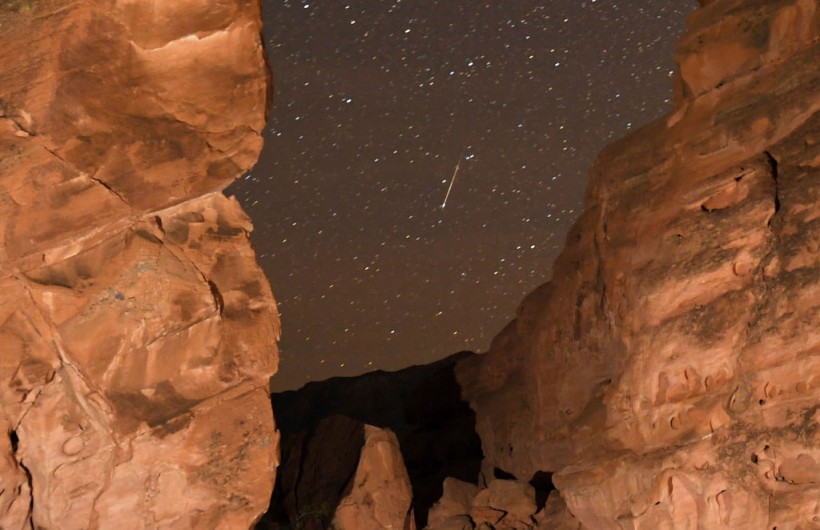 The Annual Geminid Meteor Shower From Valley Of Fire State Park