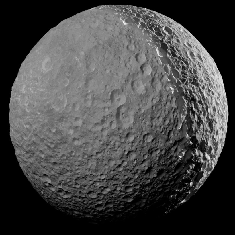 Cassini Offers Final View of Saturn Moon Mimas