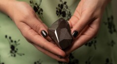 Science Times - 555.55-Carat Black Diamond Unveiled; This Sotheby’s Gem Is Believed To Be From Outer Space