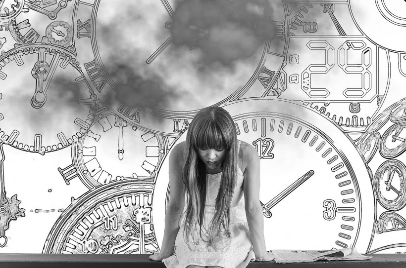  Are We Living In the Past? New Study Shows Brain Acts Like A Time Machine That Brings Us 15 Seconds Back