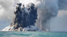 Science Times - Tonga Underwater Volcano Eruption is an Unusual Volcanic Occurrence, Sending Almost 590,000 Lightning Strikes Over a 3-Day Period