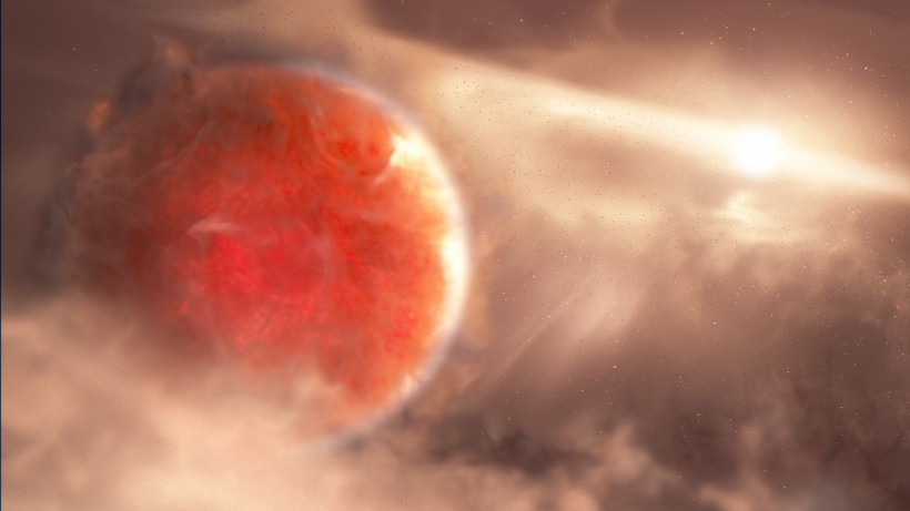 Scientists Discover Bizarre Formation of Massive Exoplanet ‘AB Aurigae b’