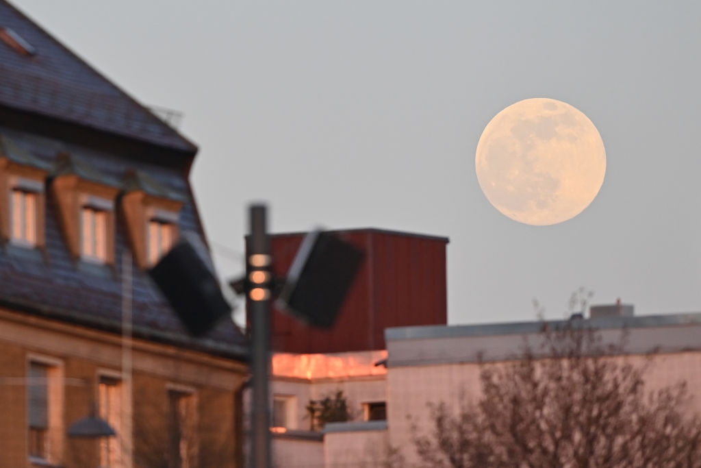 Pink Moon: Why It's Also Called April Full's Moon and the Religious Events  Associated With It