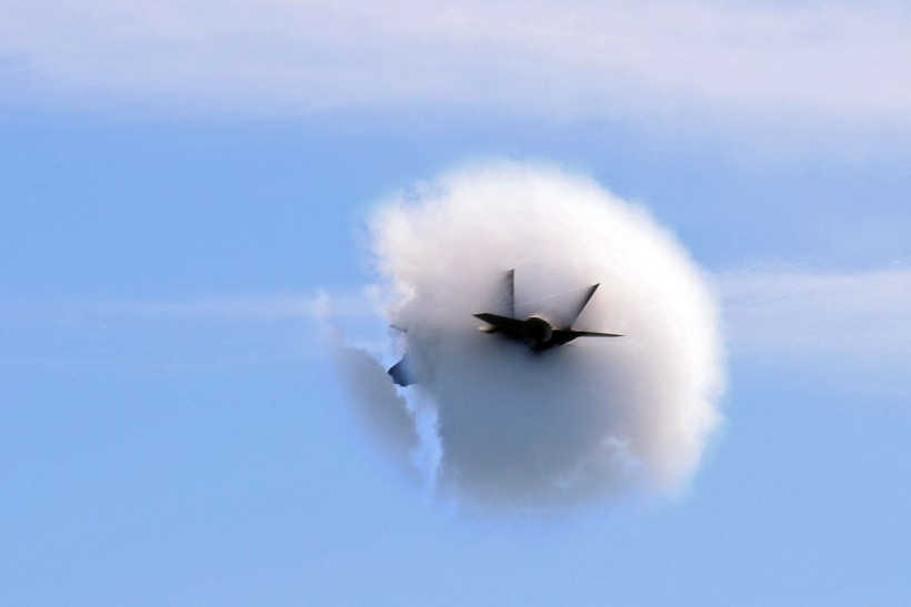 Hypersonic Flight Race: NASA, ANL Develops Aircraft Engine Simulation Using AI and Machine Learning