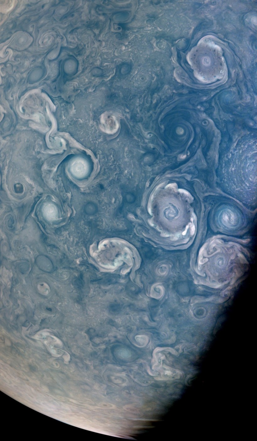 NASA's Juno Mission Spies Vortices Near Jupiter's North Pole