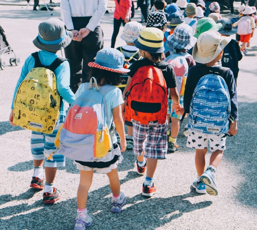  Japanese Children Walk Differently From Kids in Other Countries, Study Reveals