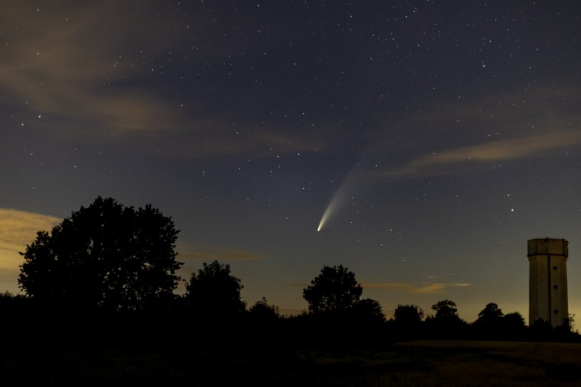 Comet Night Sky
