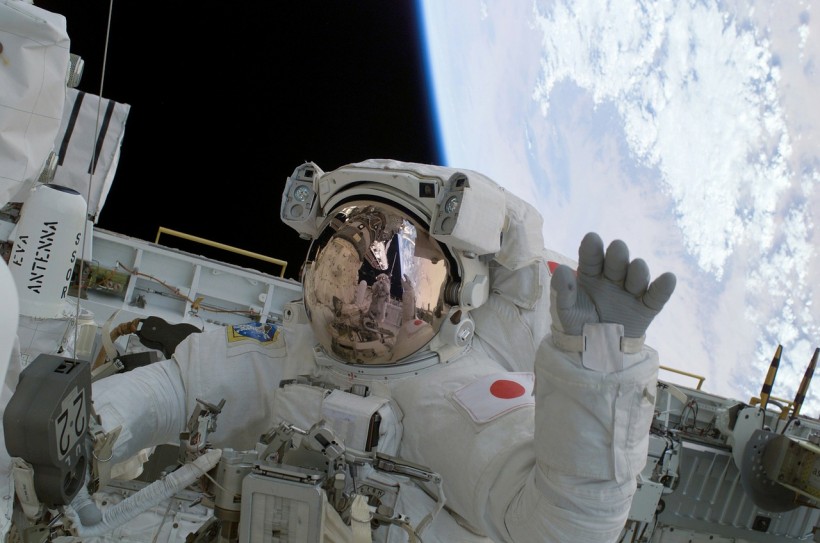 Astronaut Waiving