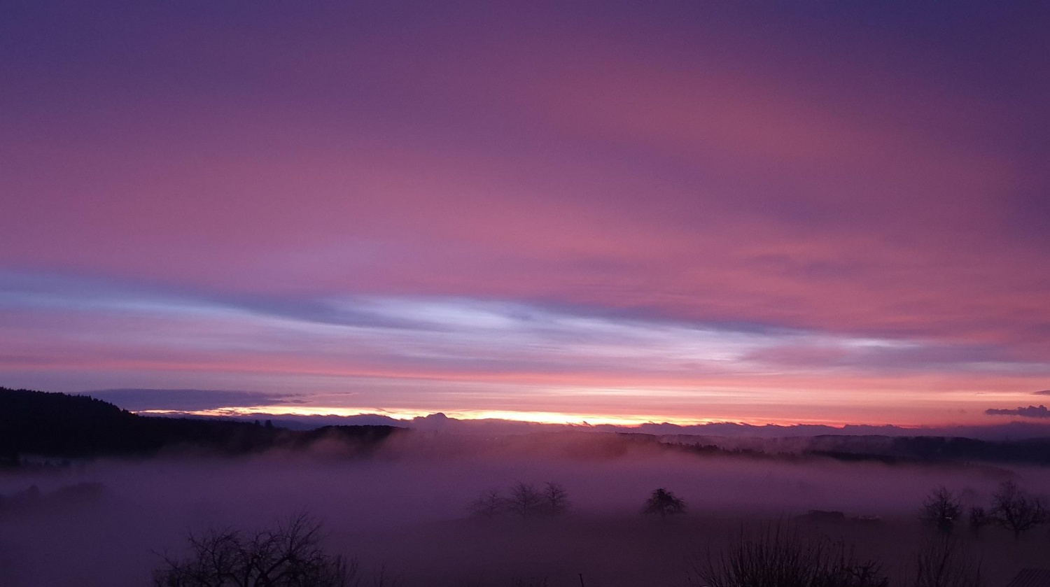 Purple haze, don't know why? Here's the science behind the colourful fog  seen in B.C.'s Okanagan