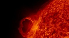  Earth-Sized Sunspot Ejects 10M-Degree Celsius Solar Flare Towards the Planet