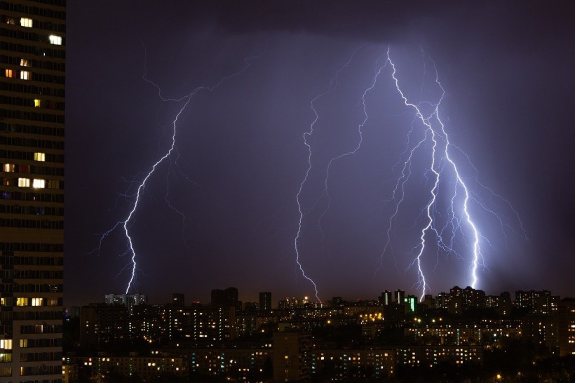  What Happens When Lightning Hits A Person? Man From the UK Survives Getting Hit by One