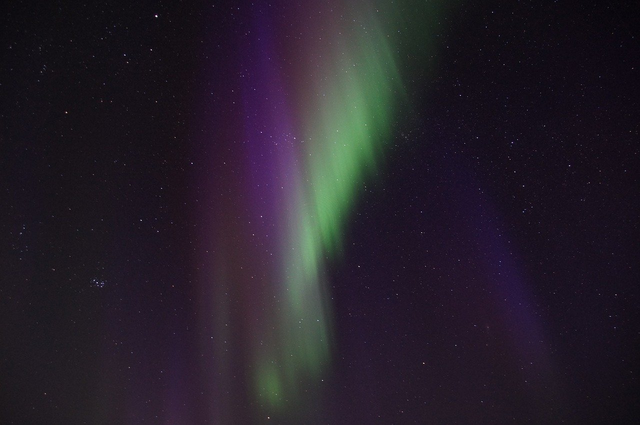 Strong Geomagnetic Storm Could Produce Atypical Northern Lights As Far ...