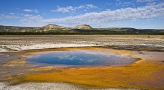  Yellowstone Caldera Has Twice More Magma Than Previously Thought: Should the Public Panic?