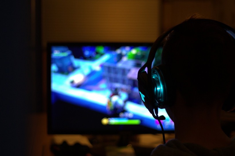  Young Adults Who Frequently Play Video Games Have Improved Executive Functioning Compared to Casual Gamers, Research Suggests