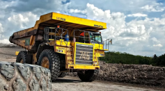 Converting mining industry vehicles to hydrogen could mean big savings in CO2 emissions