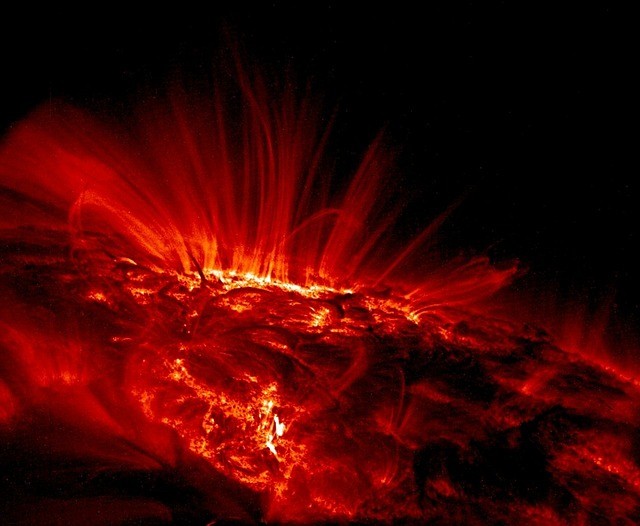  Flashes on the Sun's Upper Atmosphere Could Aid in Forecasting the Next Solar Flare, NASA Says