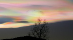 Rare Polar Stratospheric Clouds Like Painting Spotted in Finland Skies