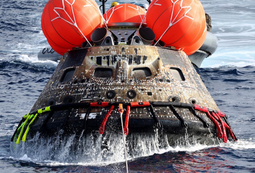 NASA's Orion Capsule Splashes Down In The Pacific After Successful Uncrewed Artemis I Moon Mission