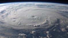 Why Are There No Hurricanes in the Equator? Mystery Force That Prevents It From Crossing This Safe Zone Explained