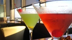 Japanese Cafe Temporarily Closes After Waitress Served Bloody Cocktails; Why It's Not Safe to Drink Blood