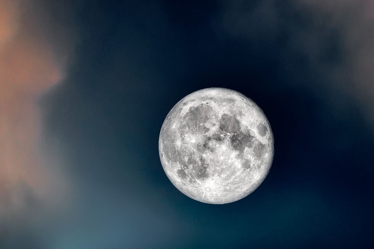 The Moon's Inner Core Is Solid Iron After All